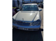mercedes-benz clase c (w203) del año 2001
