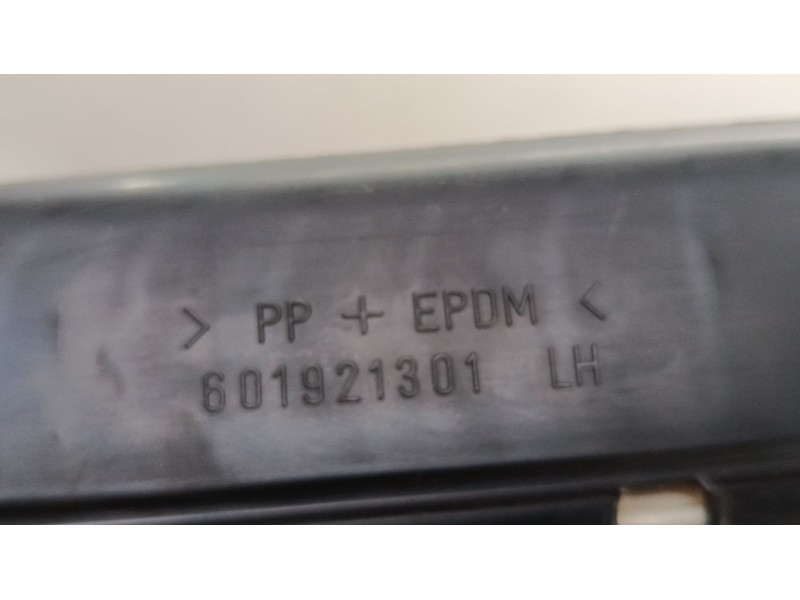 Recambio de airbag lateral delantero izquierdo para opel astra h (a04) 1.9 cdti (l48) referencia OEM IAM 24451357  