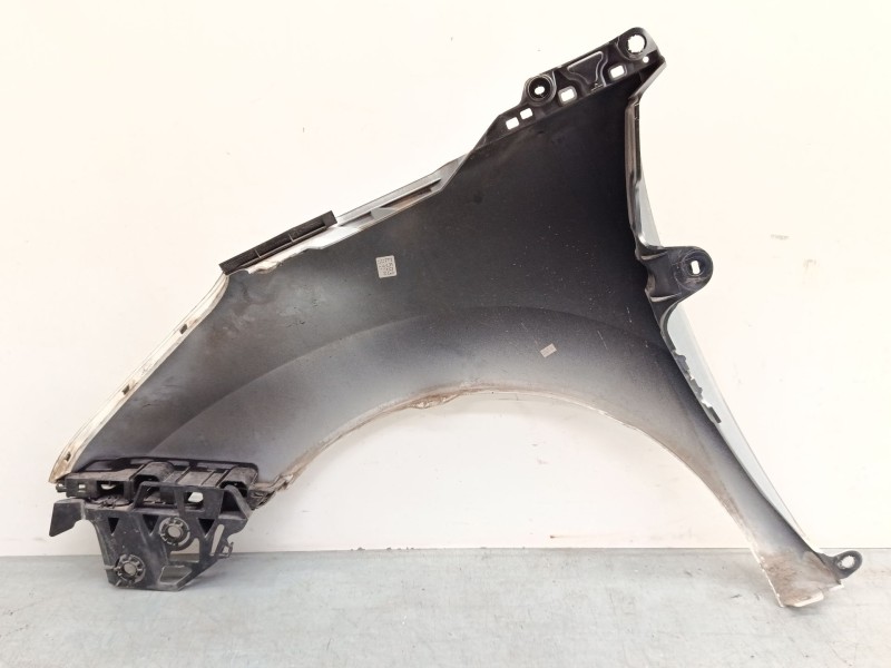 Recambio de aleta delantera derecha para peugeot 3008 i monospace (0u_) 1.6 hdi referencia OEM IAM   