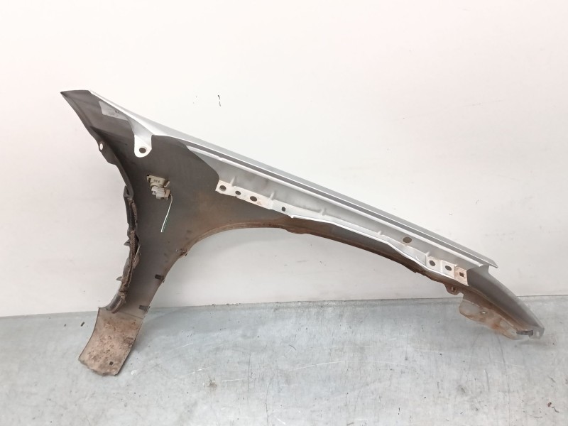 Recambio de aleta delantera izquierda para toyota rav 4 ii (_a2_) 1.8 (zca25_, zca26_) referencia OEM IAM   