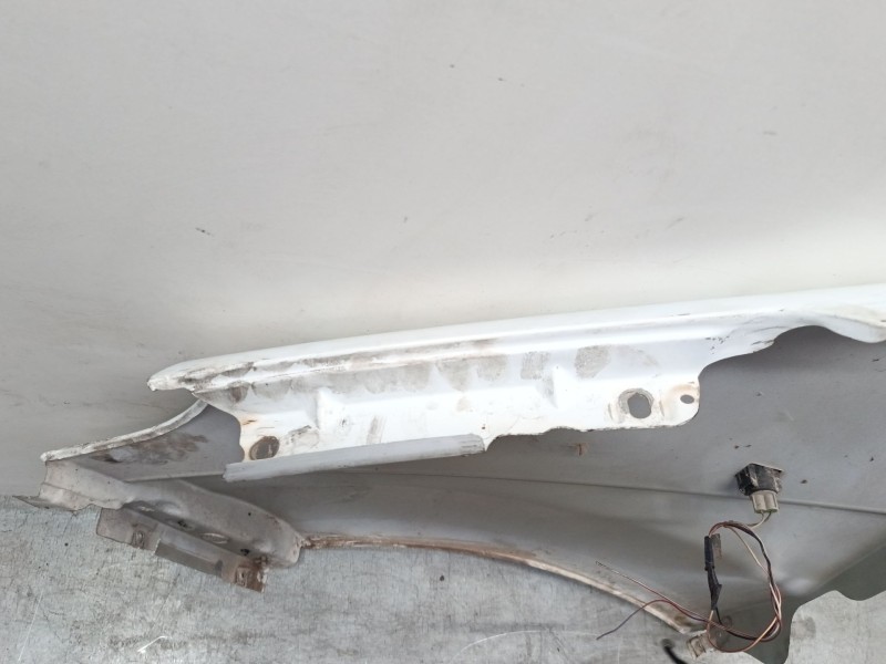 Recambio de aleta delantera derecha para opel vivaro a furgoneta (x83) 1.9 dti (f7) referencia OEM IAM   