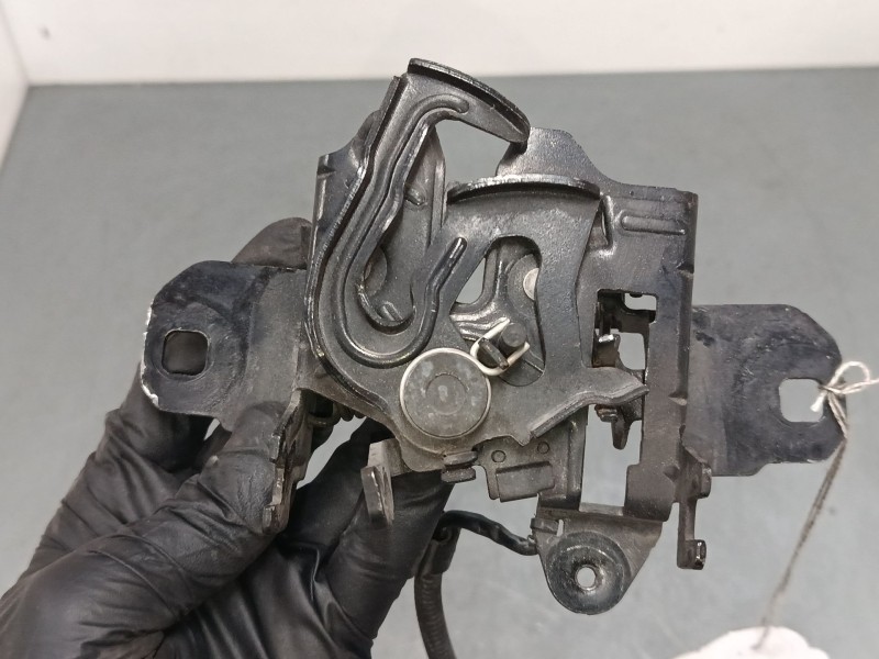 Recambio de cerradura capo para volkswagen new beetle descapotable (1y7) 2.0 referencia OEM IAM 1C0823509D  