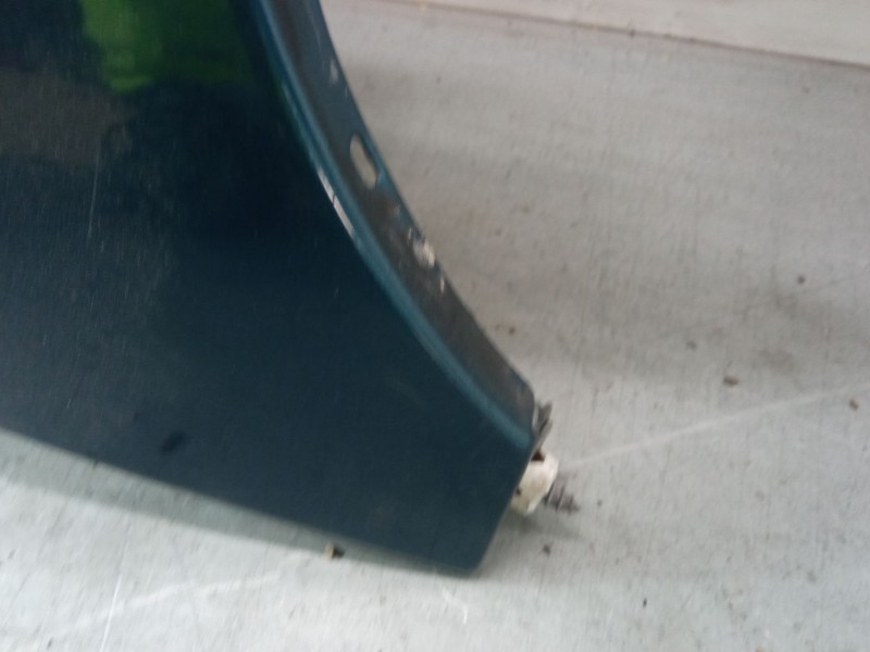 Recambio de aleta delantera derecha para peugeot 406 (8b) 1.8 16v referencia OEM IAM   