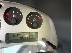 nissan almera ii hatchback (n16) del año 2001 2