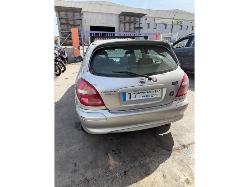 nissan almera ii hatchback (n16) del año 2001