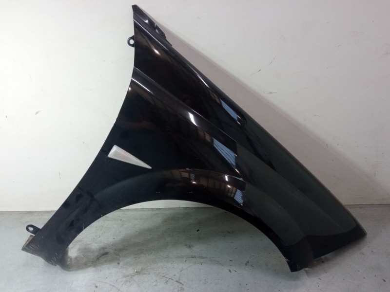 Recambio de aleta delantera derecha para renault megane ii coupé-cabriolet (em0/1_) 1.5 dci (em1e) referencia OEM IAM   