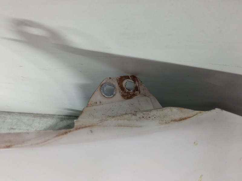 Recambio de aleta delantera derecha para fiat doblo caja/chasis (263_) 1.3 d multijet referencia OEM IAM   