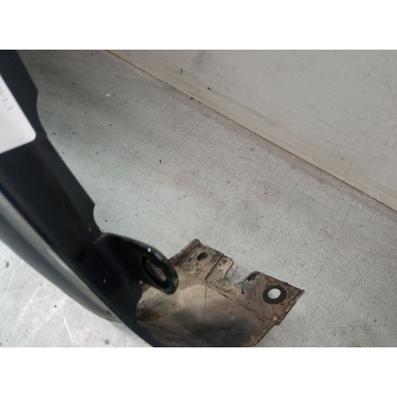 Recambio de aleta delantera izquierda para renault megane ii coupé-cabriolet (em0/1_) 1.5 dci (em1e) referencia OEM IAM   