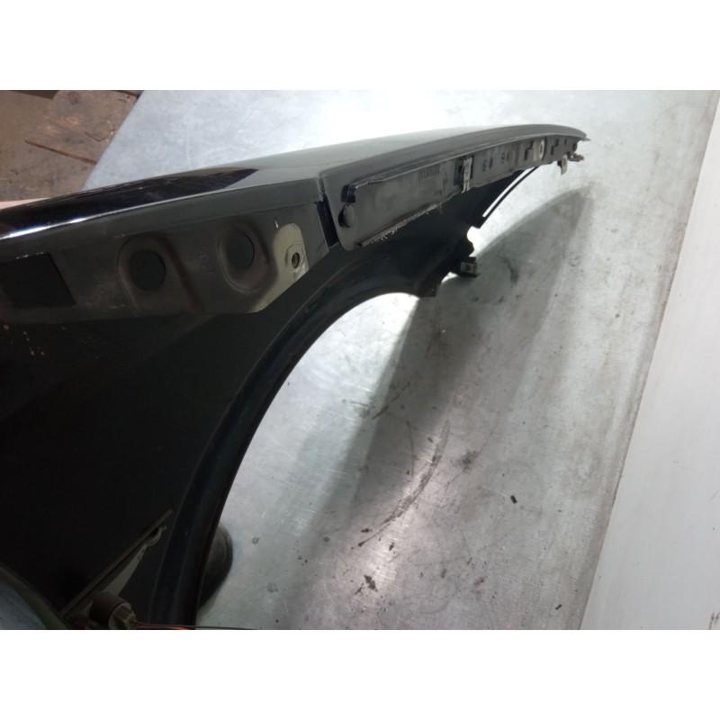 Recambio de aleta delantera izquierda para renault megane ii coupé-cabriolet (em0/1_) 1.5 dci (em1e) referencia OEM IAM   