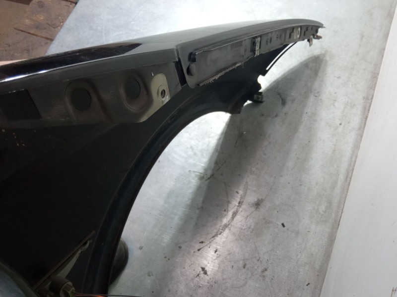 Recambio de aleta delantera izquierda para renault megane ii coupé-cabriolet (em0/1_) 1.5 dci (em1e) referencia OEM IAM   