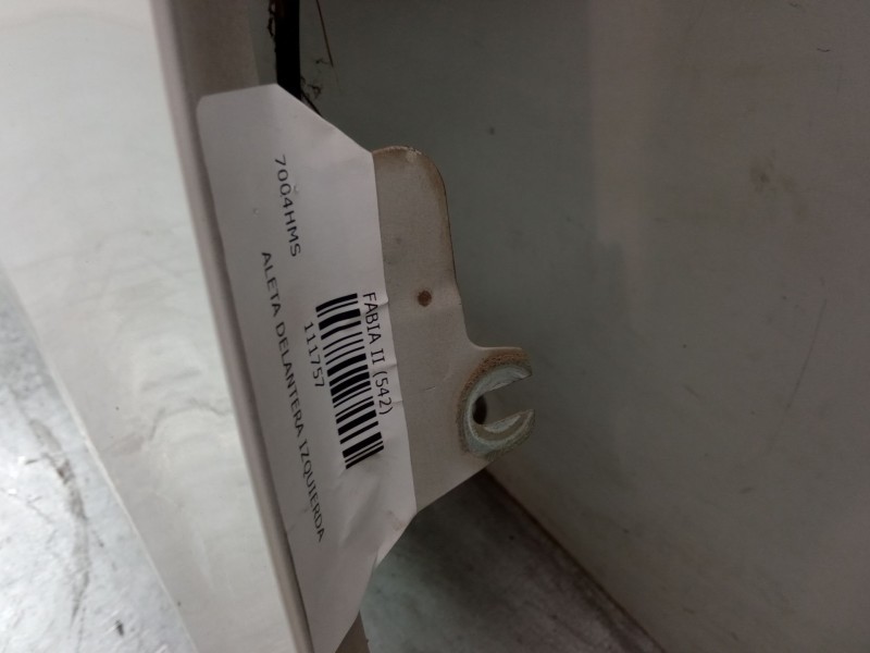 Recambio de aleta delantera izquierda para skoda fabia ii (542) 1.2 12v referencia OEM IAM   