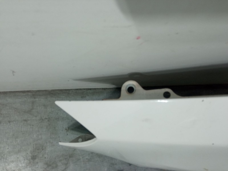 Recambio de aleta delantera izquierda para skoda fabia ii (542) 1.2 12v referencia OEM IAM   