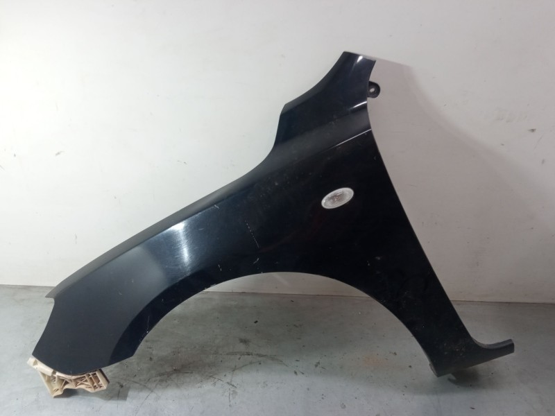 Recambio de aleta delantera izquierda para mazda 3 (bk) 2.0 mzr-cd (bk14) referencia OEM IAM   