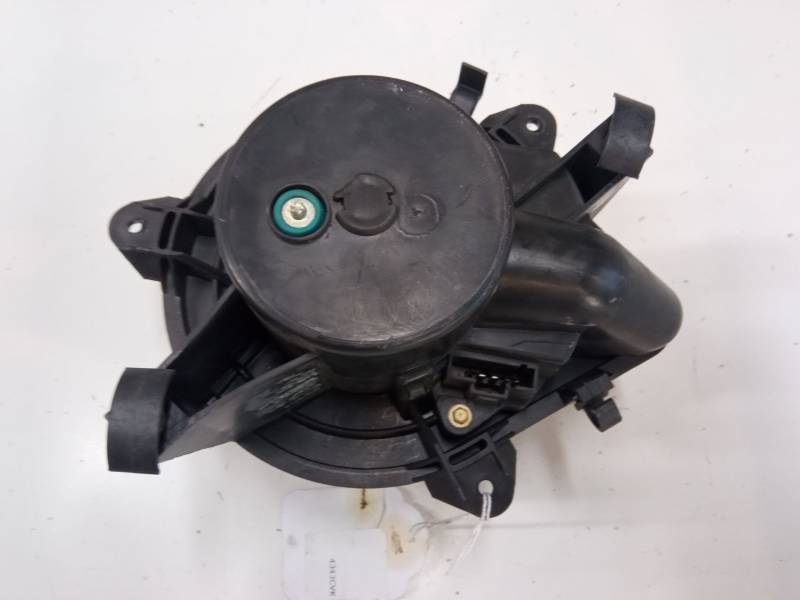 MOTOR CALEFACCION 