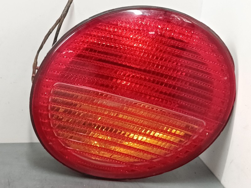 Recambio de piloto trasero derecho para volkswagen new beetle (9c1, 1c1) 1.4 referencia OEM IAM 1C0945096F  