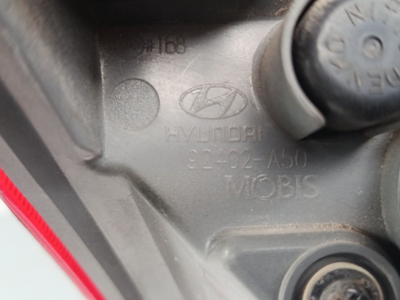 Recambio de piloto trasero derecho para hyundai i30 (gd) 1.4 crdi referencia OEM IAM 92402A50  