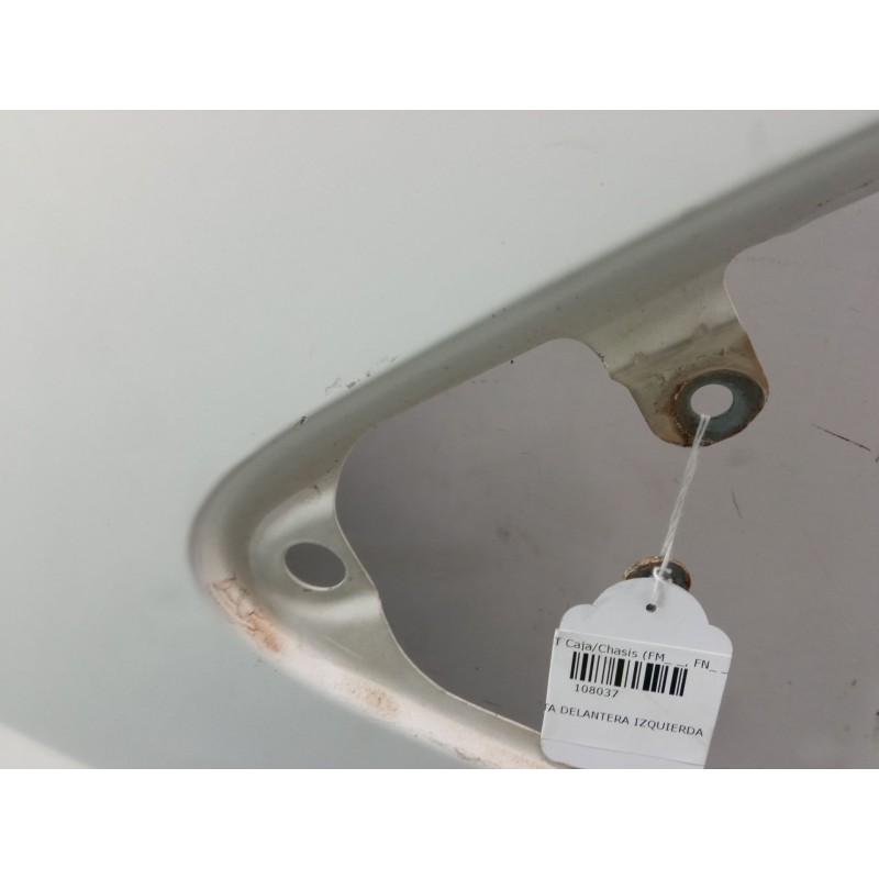 Recambio de aleta delantera izquierda para ford transit caja/chasis (fm_ _, fn_ _) 2.4 di (f_a_, f_b_, f_c_, f_d_) referencia OE