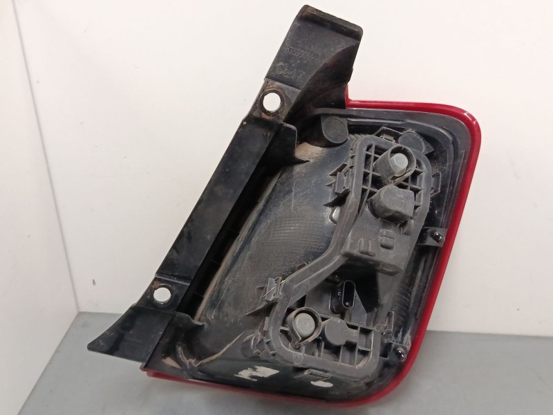 Recambio de piloto trasero izquierdo para fiat 500 (312_) 1.2 (312axa1a) referencia OEM IAM 81599007  