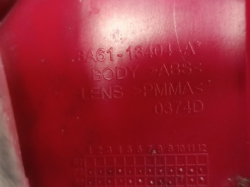 Recambio de piloto trasero derecho para ford fiesta vi (cb1, ccn) 1.6 tdci referencia OEM IAM 8A6113404A  