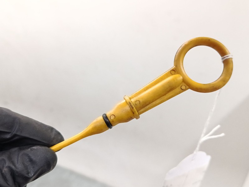 Recambio de varilla aceite para renault megane ii station wagon (km0/1_) 1.5 dci (km02, km13) referencia OEM IAM   