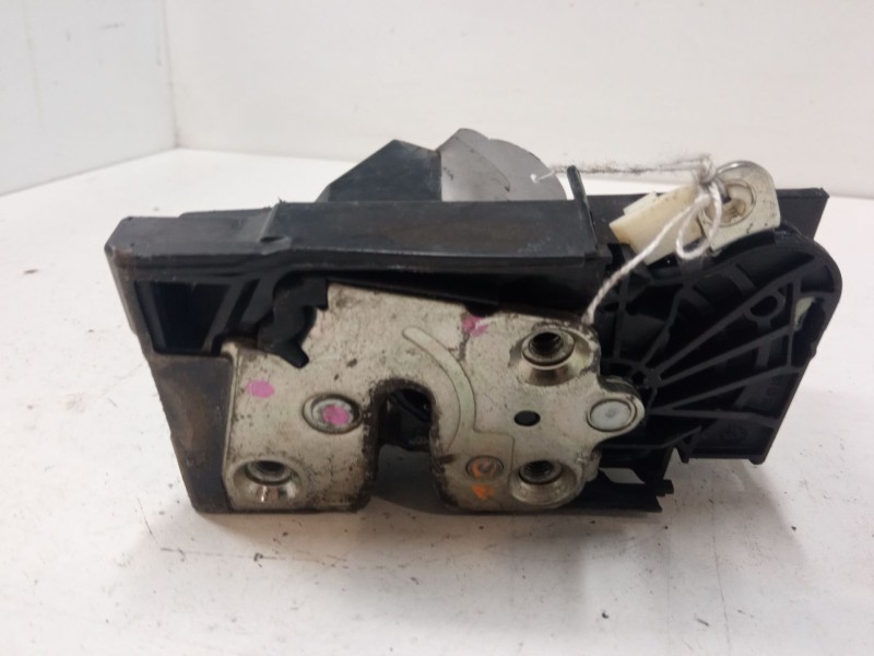 Recambio de cerradura puerta trasera derecha para dacia sandero ii (b8_) tce 90 (b8m1, b8ma) referencia OEM IAM   