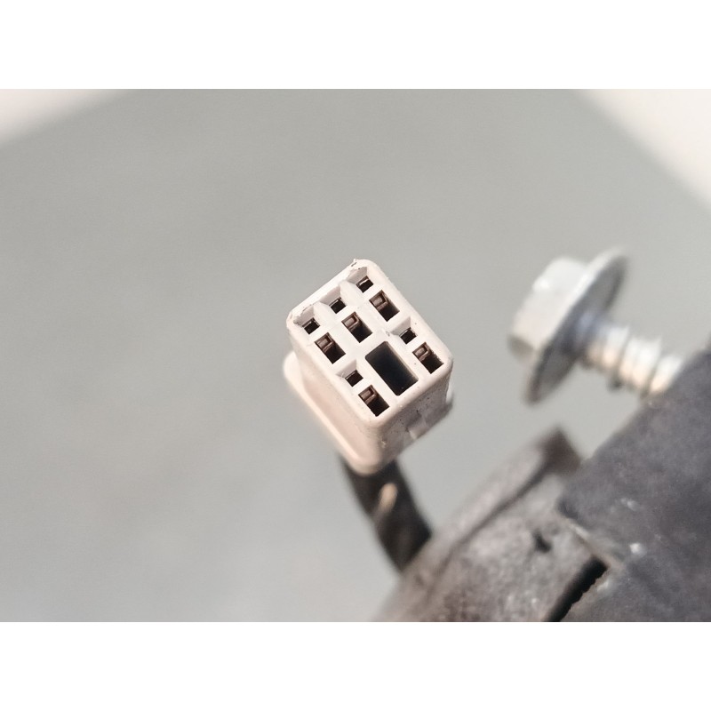 Recambio de retrovisor electrico izquierdo para mitsubishi colt vi (z3_a, z2_a) 1.3 (z21a) referencia OEM IAM   