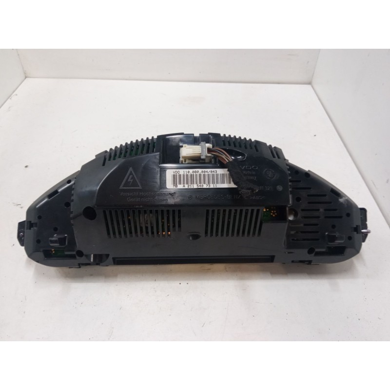 Recambio de cuadro instrumentos para mercedes-benz clase e (w211) e 270 cdi (211.016) referencia OEM IAM A2115407311  