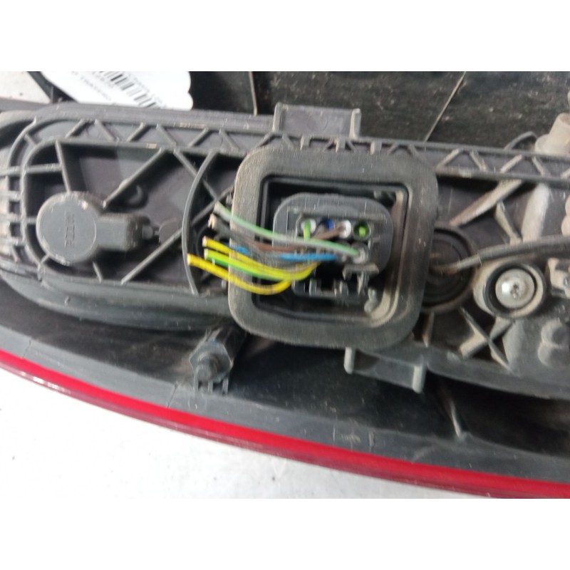 Recambio de piloto trasero derecho para fiat doblo caja/chasis (263_) 1.3 d multijet referencia OEM IAM 518106730  