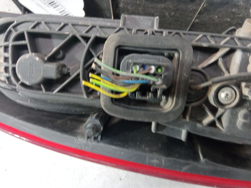 Recambio de piloto trasero derecho para fiat doblo caja/chasis (263_) 1.3 d multijet referencia OEM IAM 518106730  