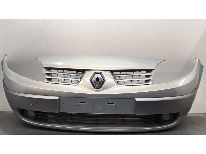 Recambio de paragolpes delantero para renault scénic ii (jm0/1_) 1.6 (jm0c, jm0j, jm1b) referencia OEM IAM   