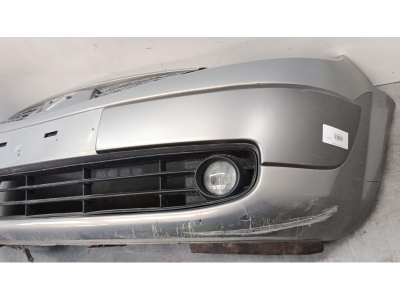 Recambio de paragolpes delantero para renault scénic ii (jm0/1_) 1.6 (jm0c, jm0j, jm1b) referencia OEM IAM   