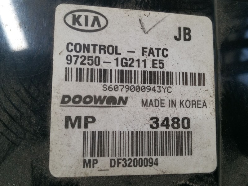 Recambio de mando climatizador para kia rio ii (jb) 1.5 crdi referencia OEM IAM 97250 1G211 E5  