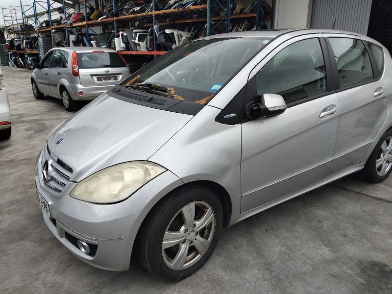 MERCEDES-BENZ CLASE A (W169)