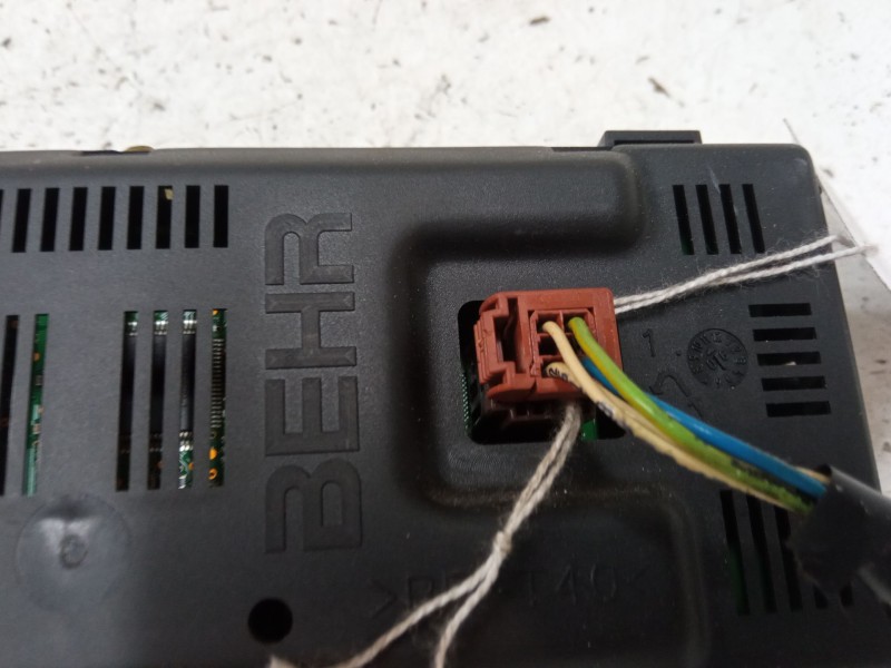 Recambio de mando climatizador para peugeot 307 cc (3b) 2.0 16v referencia OEM IAM 9646627977  