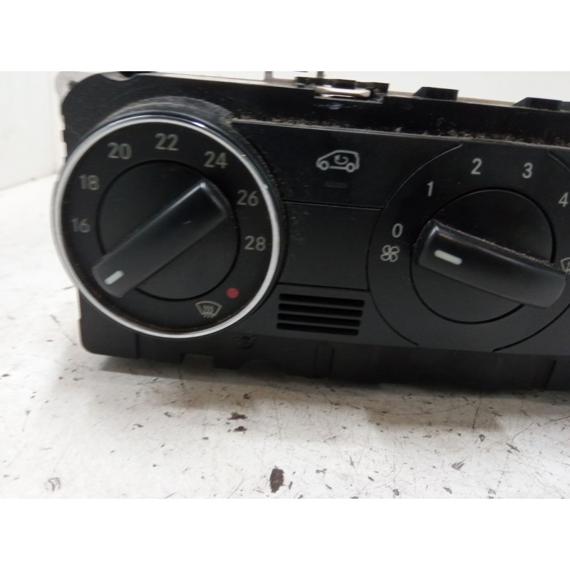 Recambio de mando climatizador para mercedes-benz clase a (w169) a 180 cdi (169.007, 169.307) referencia OEM IAM A1698301785  