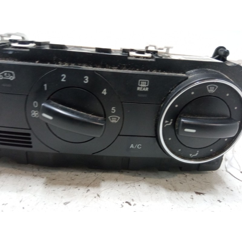 Recambio de mando climatizador para mercedes-benz clase a (w169) a 180 cdi (169.007, 169.307) referencia OEM IAM A1698301785  