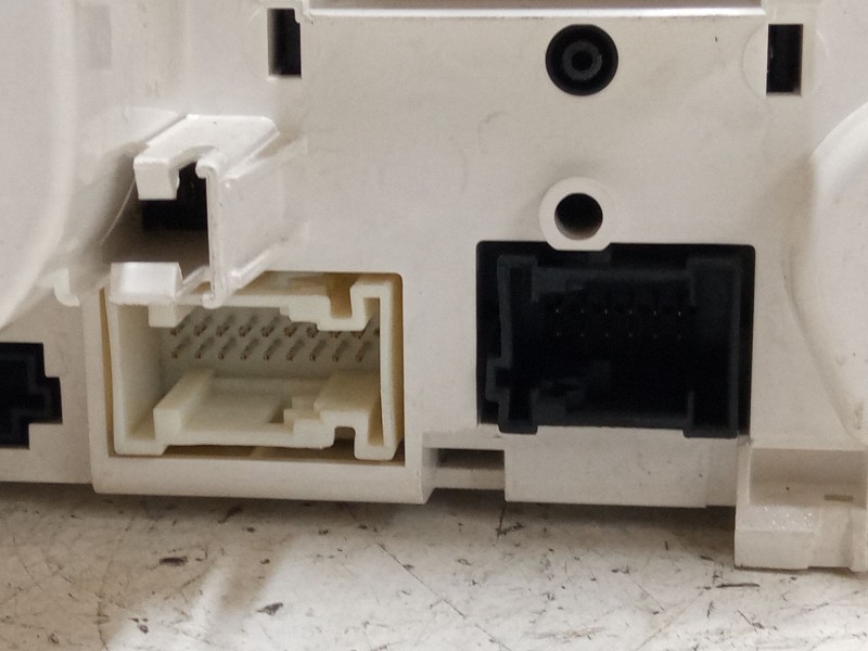 Recambio de mando climatizador para mercedes-benz clase a (w169) a 180 cdi (169.007, 169.307) referencia OEM IAM A1698301785  