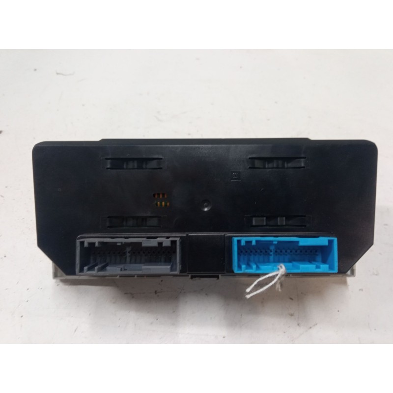 Recambio de mando climatizador para opel zafira / zafira family b (a05) 1.7 cdti (m75) referencia OEM IAM 90151370  