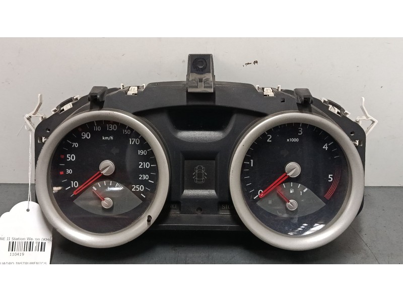 Recambio de cuadro instrumentos para renault megane ii station wagon (km0/1_) 1.5 dci (km02, km13) referencia OEM IAM 8200399695