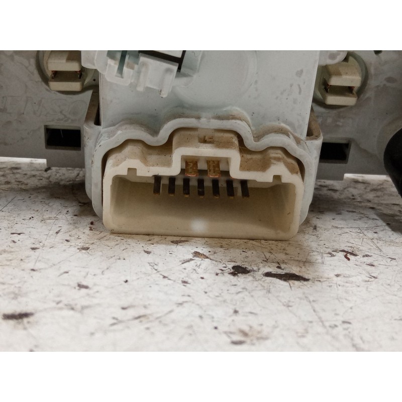 Recambio de mando climatizador para dacia sandero ii (b8_) 1.5 dci 75 / blue dci 75 (b8jw, b8m4, b8ah, b8m7, b8m6) referencia OE