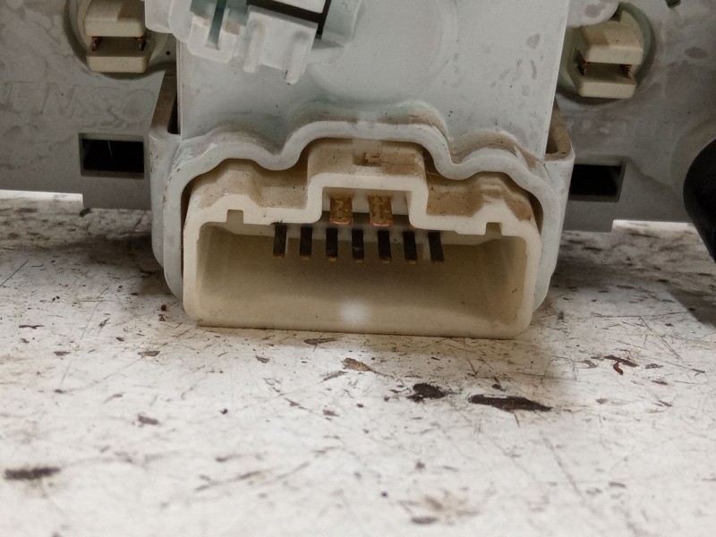 Recambio de mando climatizador para dacia sandero ii (b8_) 1.5 dci 75 / blue dci 75 (b8jw, b8m4, b8ah, b8m7, b8m6) referencia OE