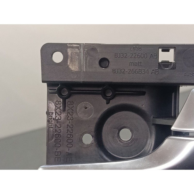 Recambio de maneta interior puerta delantera derecha para land rover range rover evoque (l538) 2.0 d referencia OEM IAM BJ322260