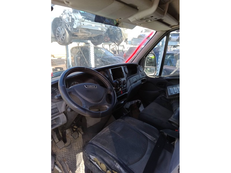 iveco daily v furgoneta del año 2013