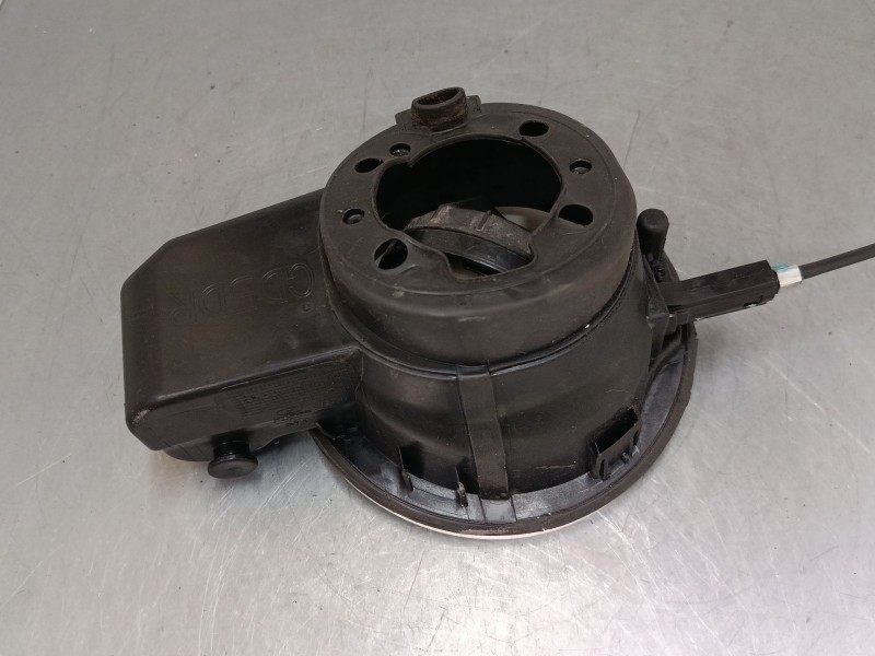 Recambio de tapa exterior combustible para hyundai i30 (gd) 1.4 crdi referencia OEM IAM 81595A5000  