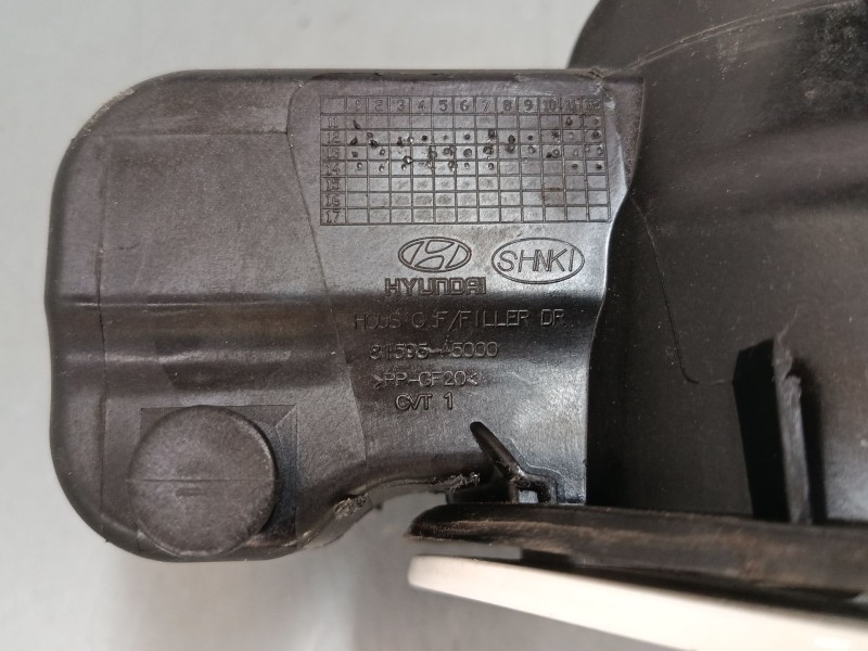 Recambio de tapa exterior combustible para hyundai i30 (gd) 1.4 crdi referencia OEM IAM 81595A5000  