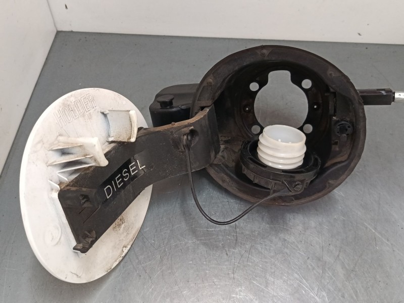 Recambio de tapa exterior combustible para hyundai i30 (gd) 1.4 crdi referencia OEM IAM 81595A5000  