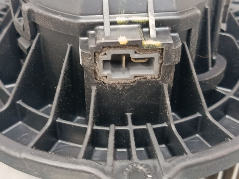 Recambio de motor calefaccion para hyundai i30 (gd) 1.4 crdi referencia OEM IAM F00S3B2474  