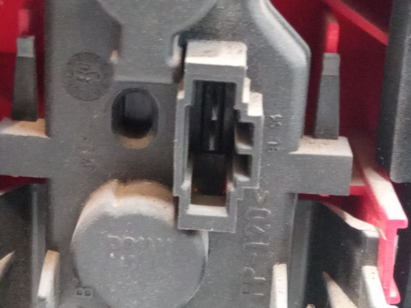 Recambio de piloto trasero derecho para volkswagen polo (6n2) 1.4 16v referencia OEM IAM   