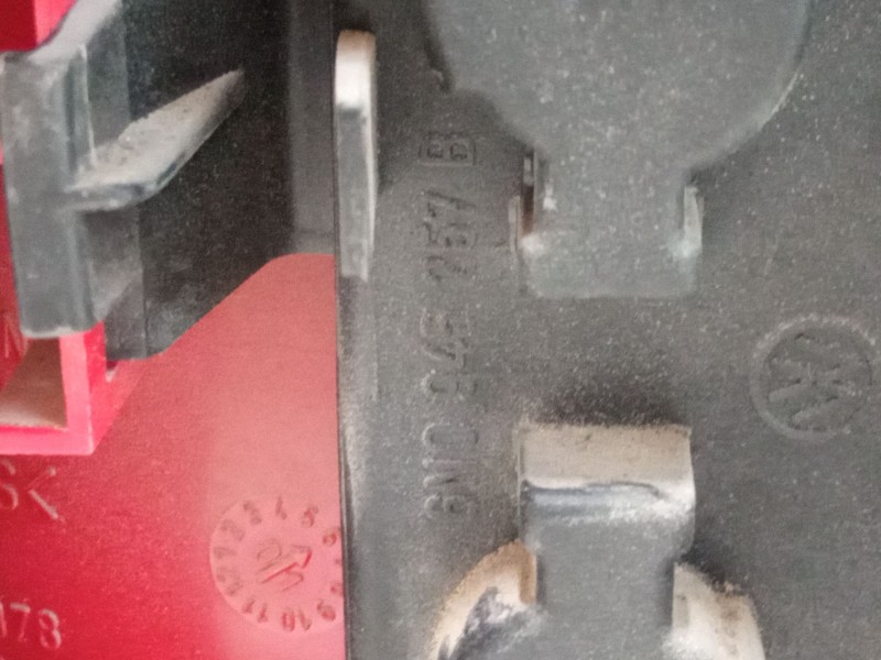 Recambio de piloto trasero derecho para volkswagen polo (6n2) 1.4 16v referencia OEM IAM   