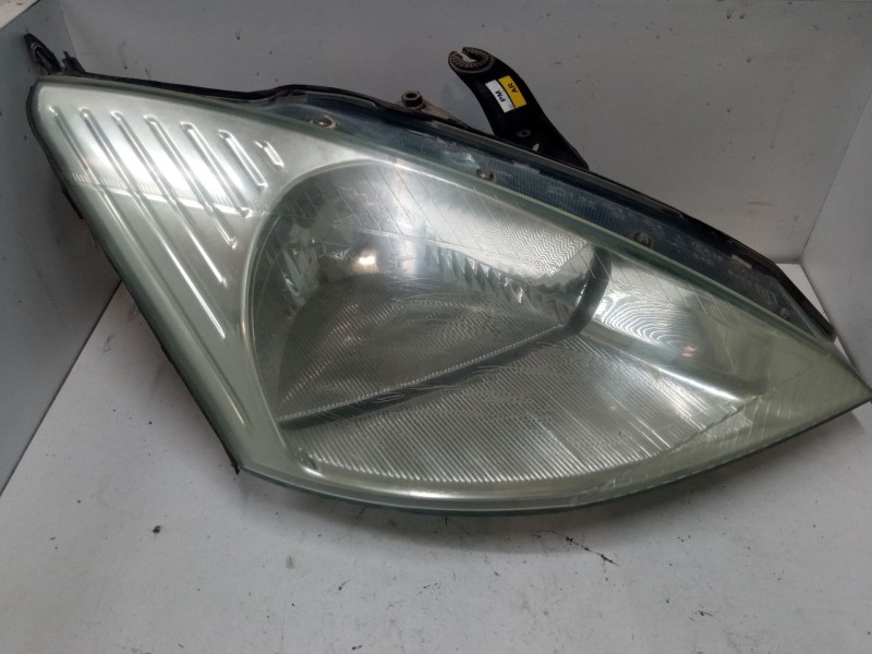 Recambio de faro derecho para ford focus i (daw, dbw) 1.6 16v referencia OEM IAM   